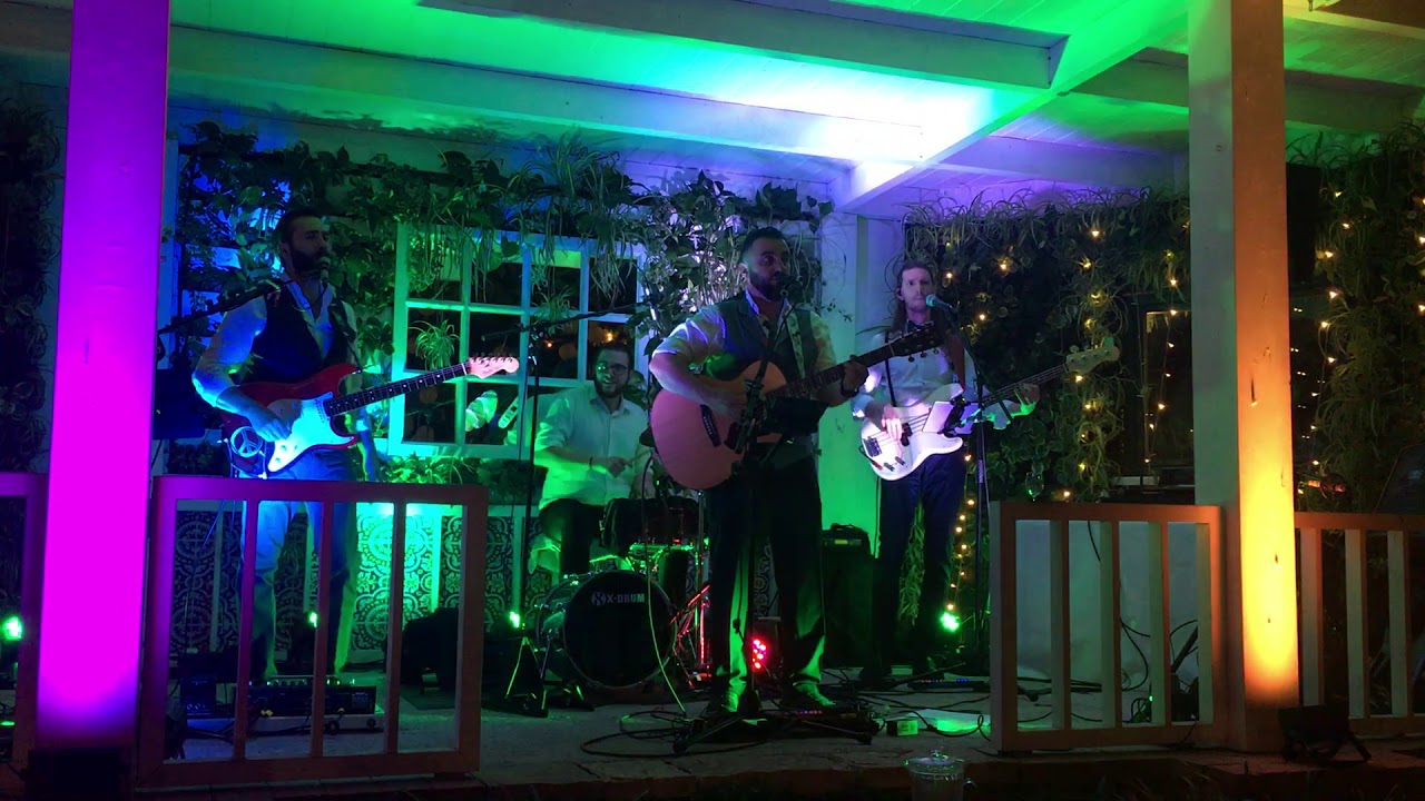 Bruno Mars - Uptown Funk (Cover by The GrooveFellas, wedding band Italy and Tuscany)