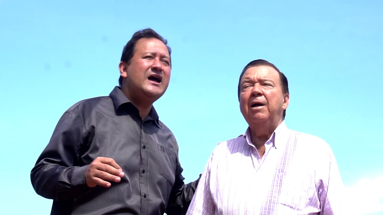 José Papi Ovelar con Manuel Ocampos   YEYITAPE GUARA   Autor    Pedro J  Santacruz