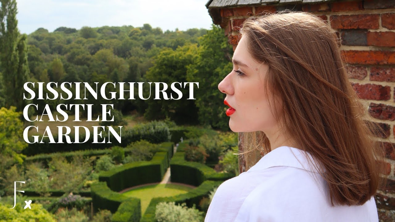 VISITING SISSINGHURST CASTLE GARDEN | @juliafras