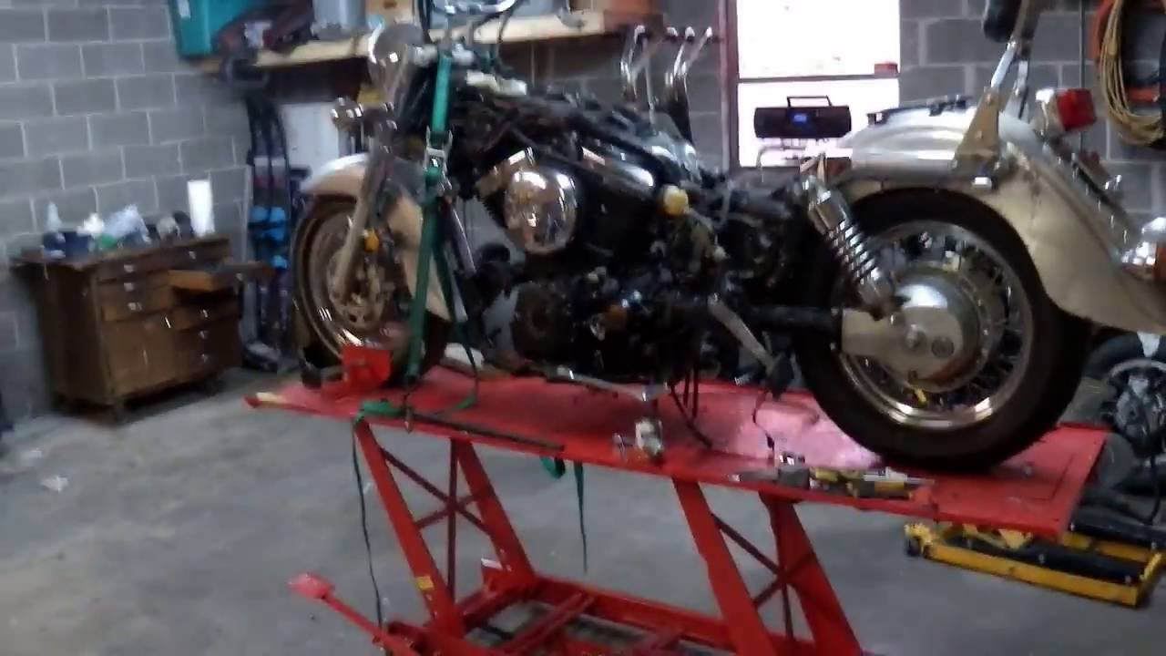 Kawasaki Vulcan 1500 engine install part 5