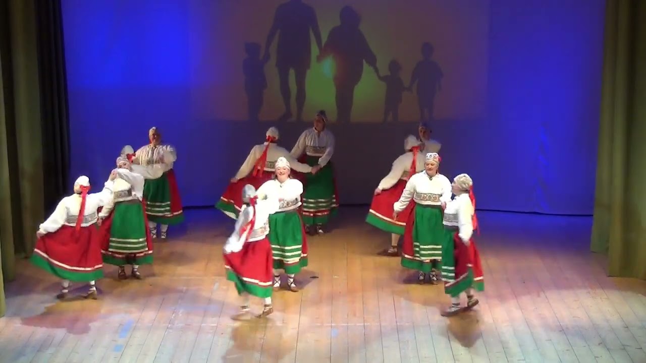 «PEREKONNA VALSS» - Rahvatantsuansambel “Suveniir“ - Sillamäe Kultuurikeskus (12.03.2022)