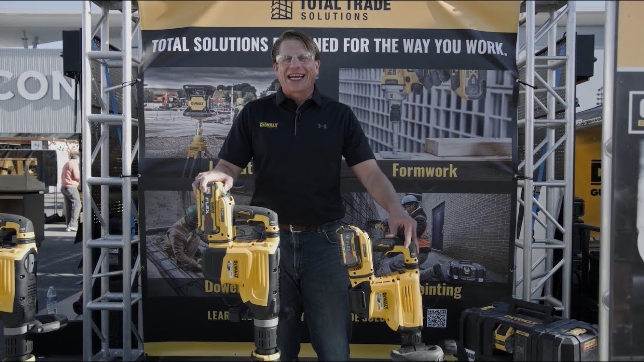 DEWALT&reg; 60V MAX* CORDLESS SDS MAX CHIPPING HAMMERS