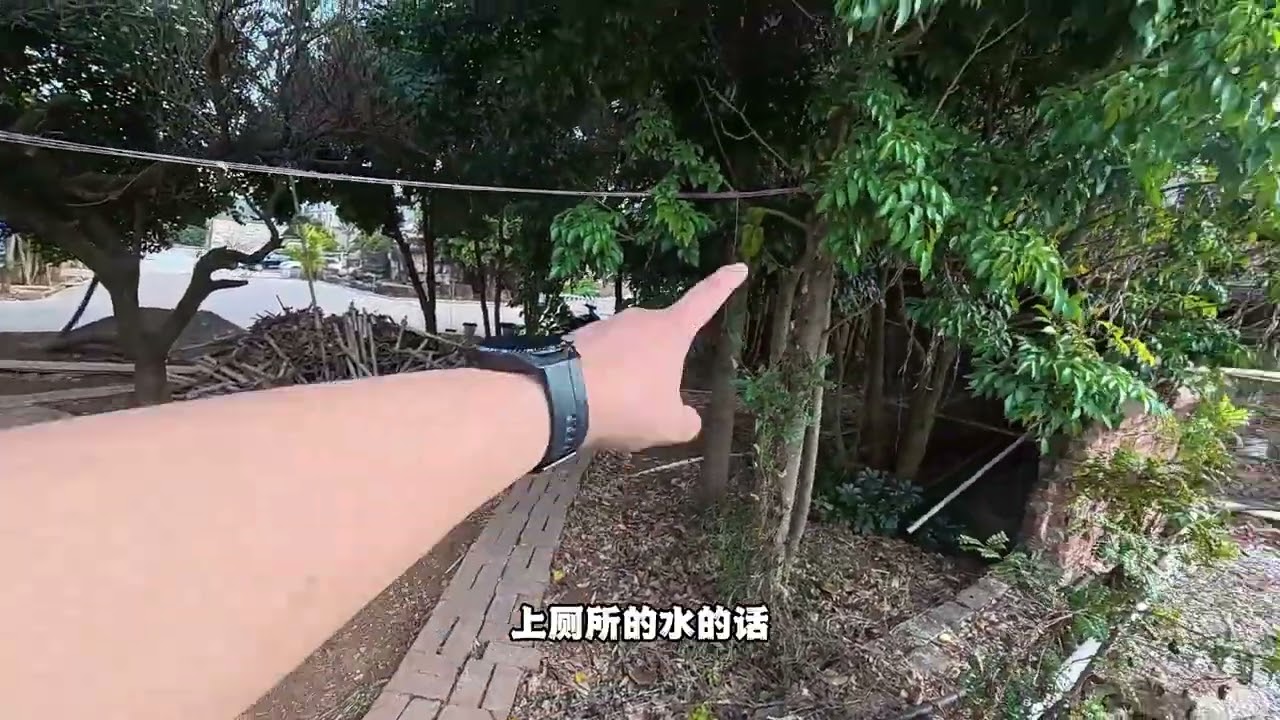 云南弥勒村庄中的房车营地，离市区很近，价格非常合理 #弥勒 #房车营地 #拖挂房车 #进口房车 #HOBBY400