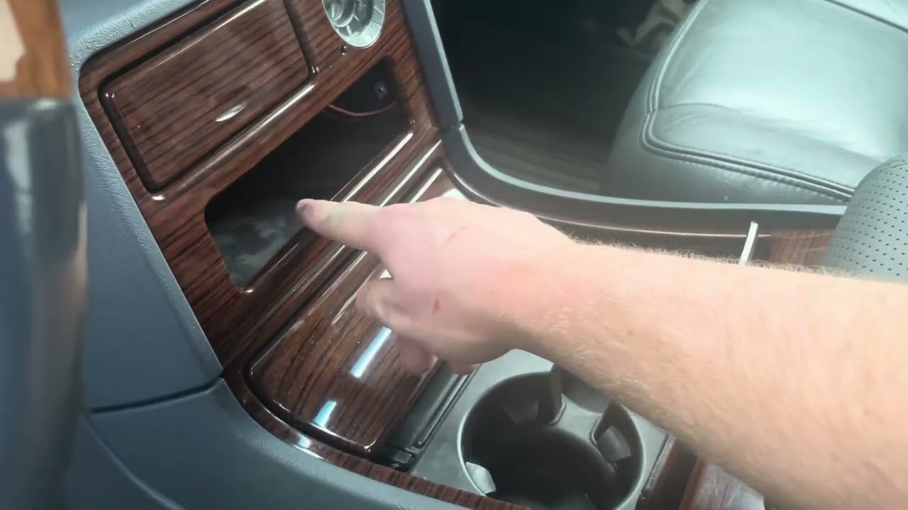 2003-2006 Escalade interior swap!
