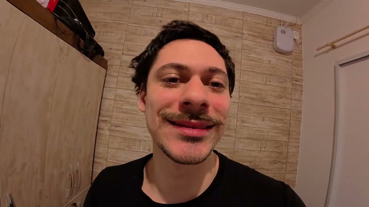 Como &eacute; a ROTINA de um HUMILDE BITCOINER que N&Atilde;O SAI de CASA?
