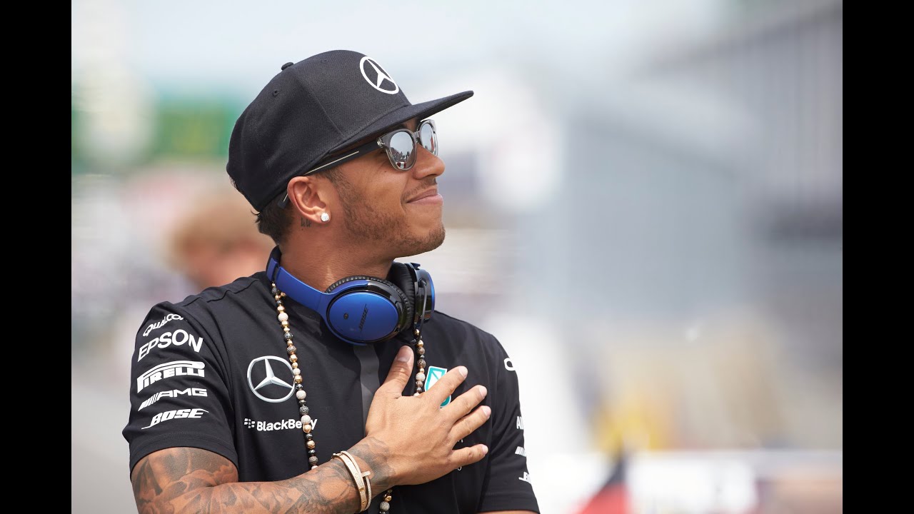 WIN! BRITISH GP BOSE HEADPHONES SIGNED BY LEWIS HAMILTON!