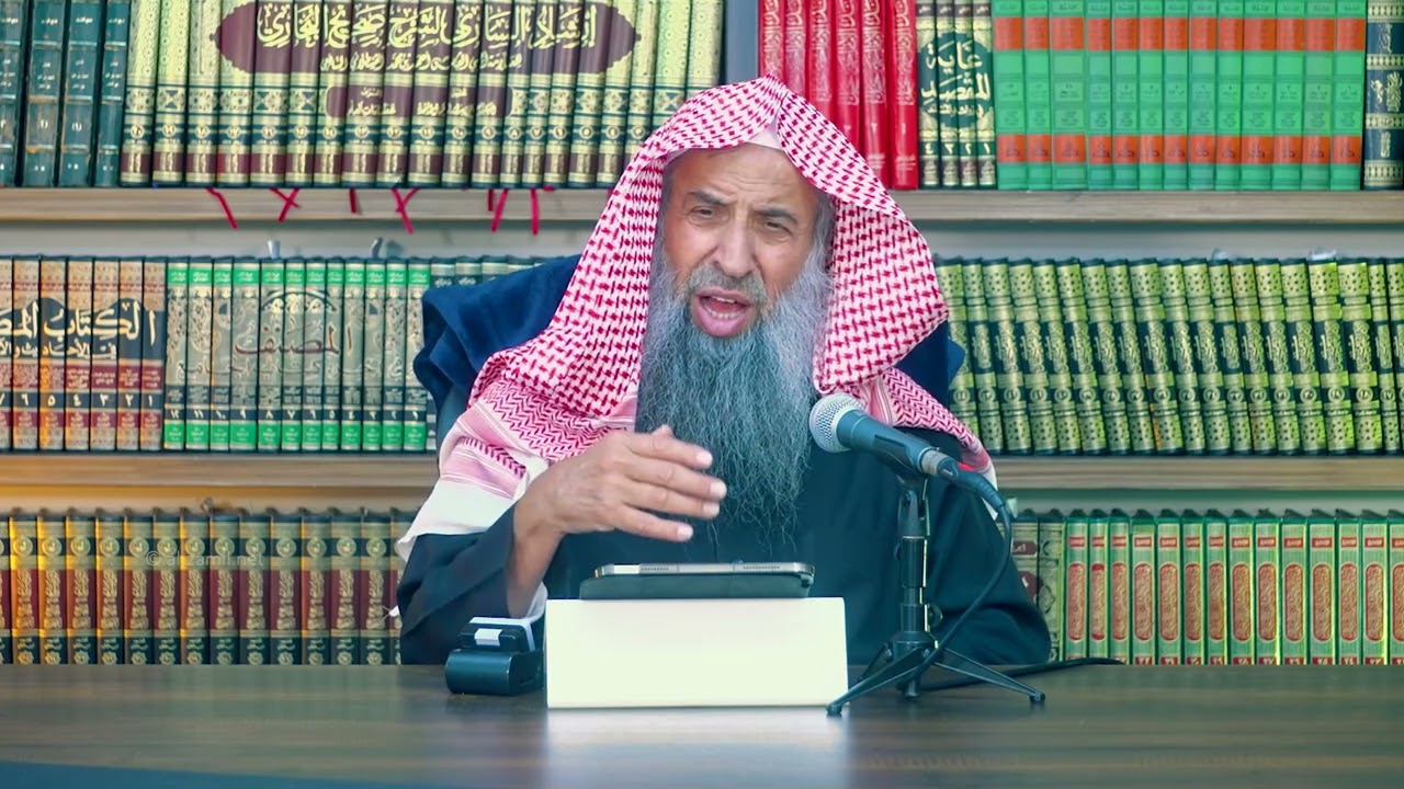 أيهما أفضل في العشر: أداء العمرة أم قيام الليل مع الإمام؟