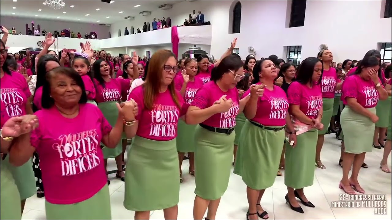 Gerusa Barros no 29° Congresso de Mulheres da ADCR - DEUS TEM VITÓRIA PRA VOCÊ 
