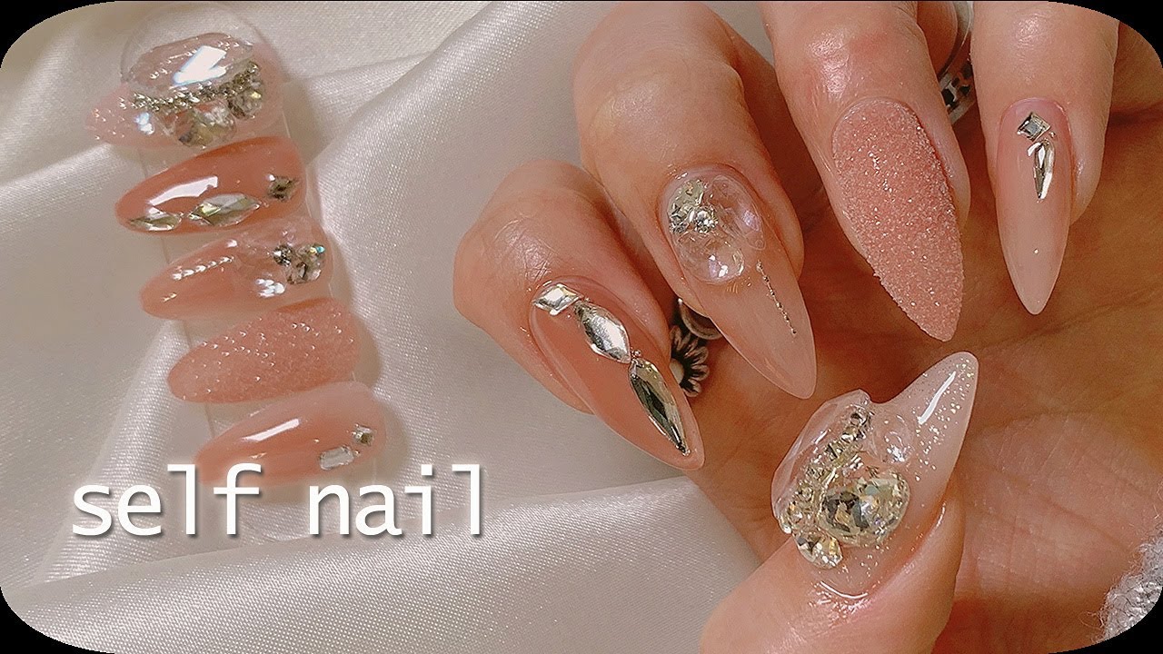 Self Nail | 역대급 마음에 든 네일샵 원장의 셀프네일 (스와로브스키 스톤으로 네일 디자인하기, 질리지 않아 너무 마음에 드는 중!)