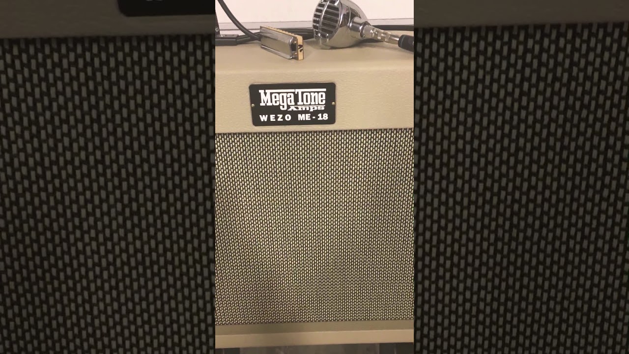 Megatone Wezo ME-18 Harmonica Amplifier Demo