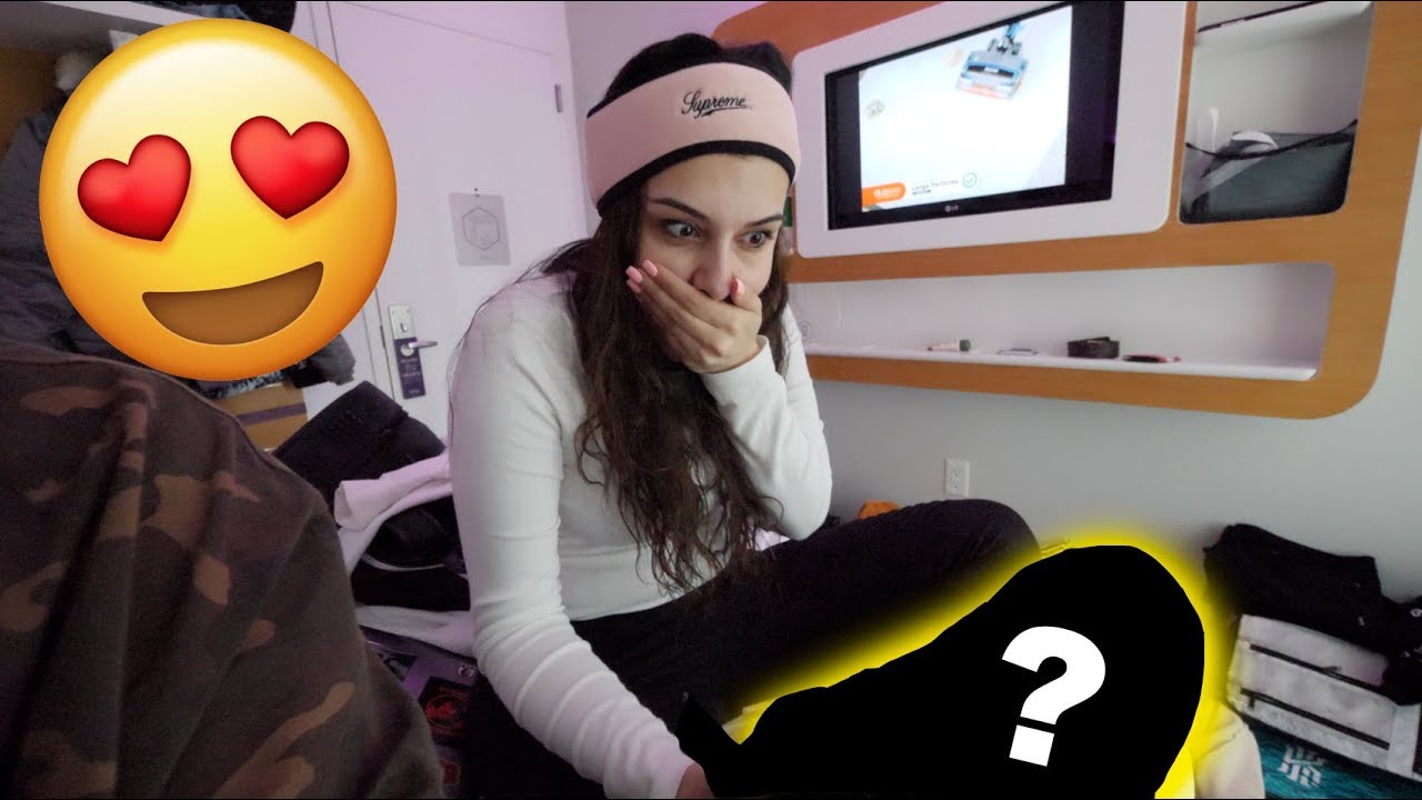 BUYING MY FIANCE HER MOST EXPENSIVE DREAM SNEAKER!! *2 YEAR ANNIVERSARY*