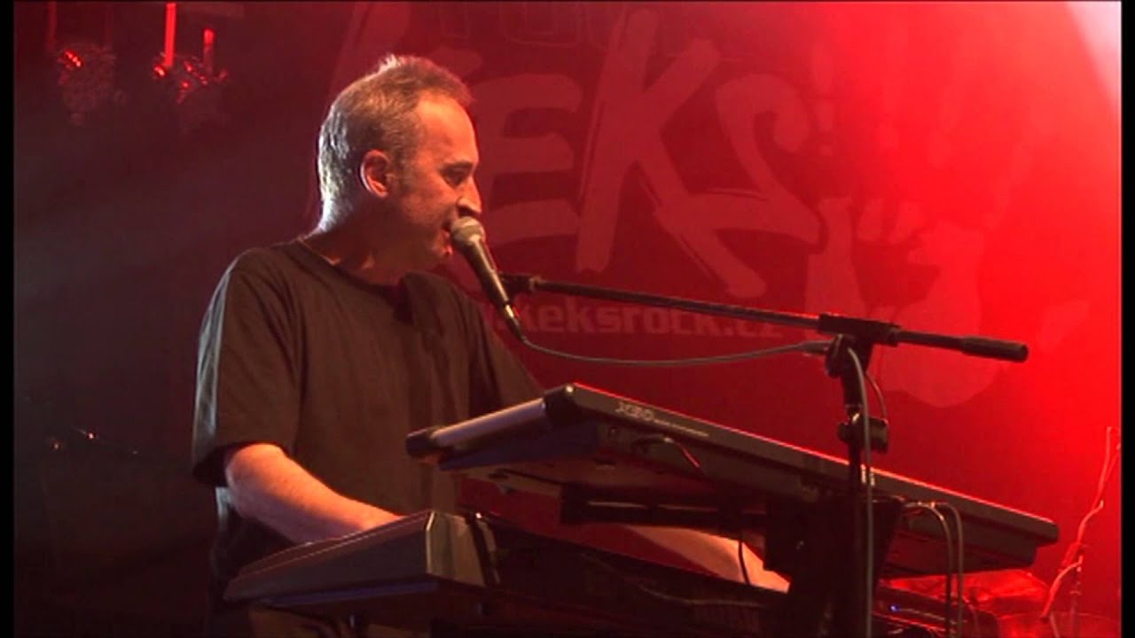 KEKS-LUCERNA - PLOUŽÁKY