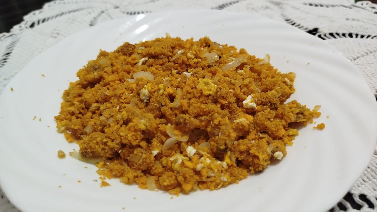 “Pouca Gente Faz Assim! Farofa de Banana Simples, Barata e Irresistível 😋🍌”