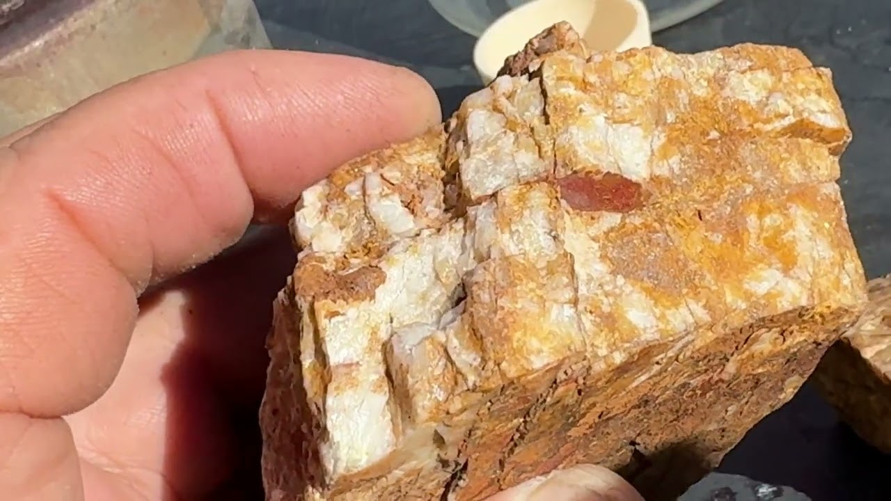 Refining gold , talking about invisible gold colors