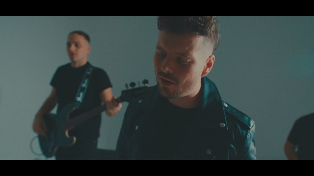 Sám Sebou - Objatie