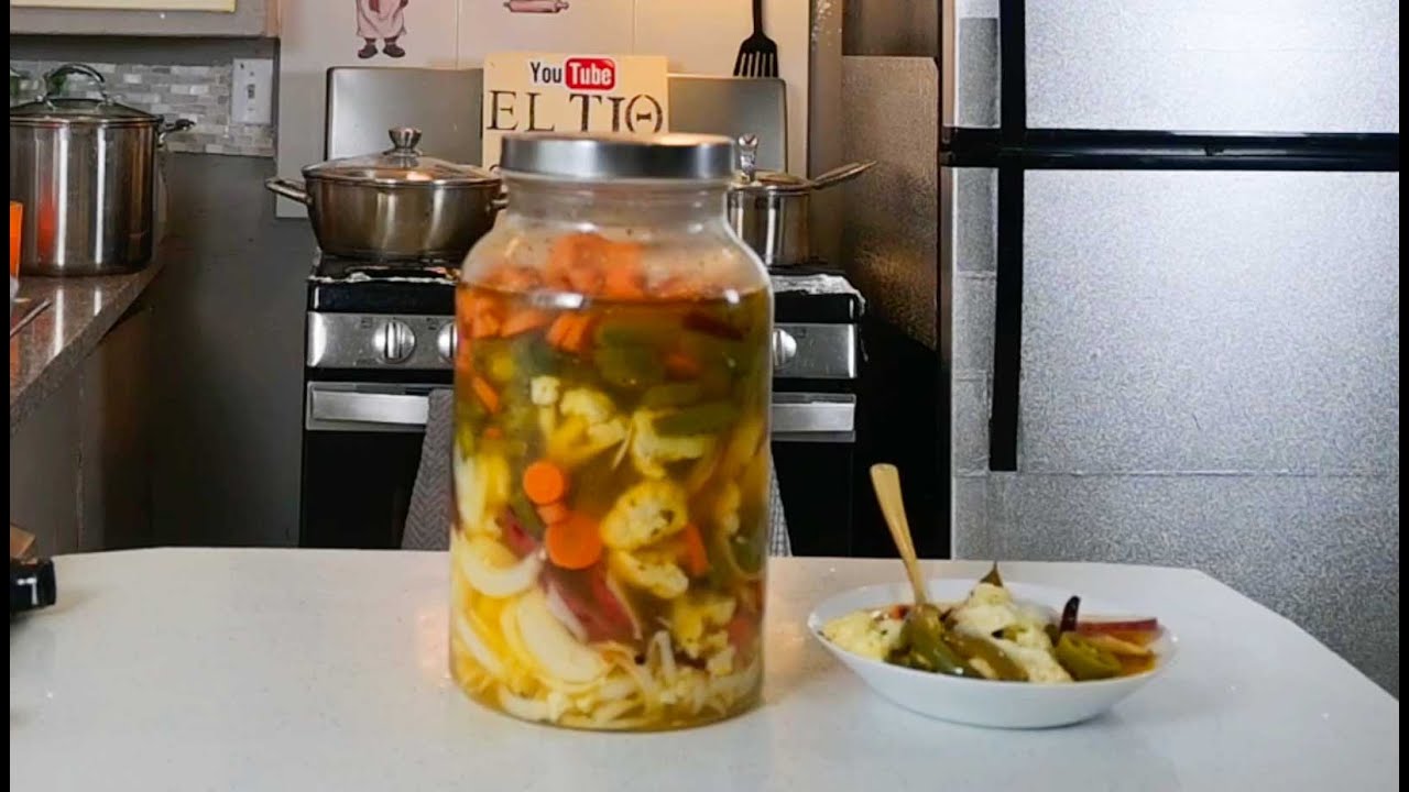 La Receta Secreta que Nadie Te Dice: Chiles en vinagre