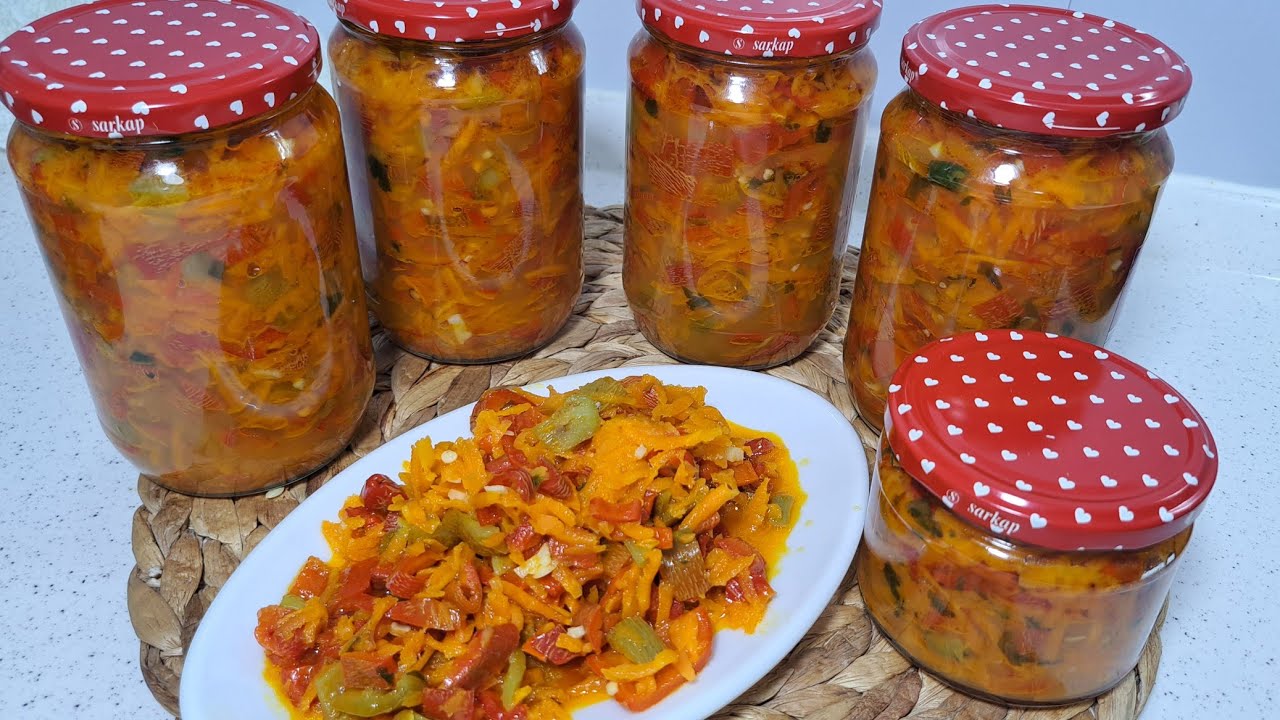 Speca Qara (Zharana) me Karrota,turshi apo sallatë që të gjithë do tju kërkojnë recetën 🤌🌶🥕🧄