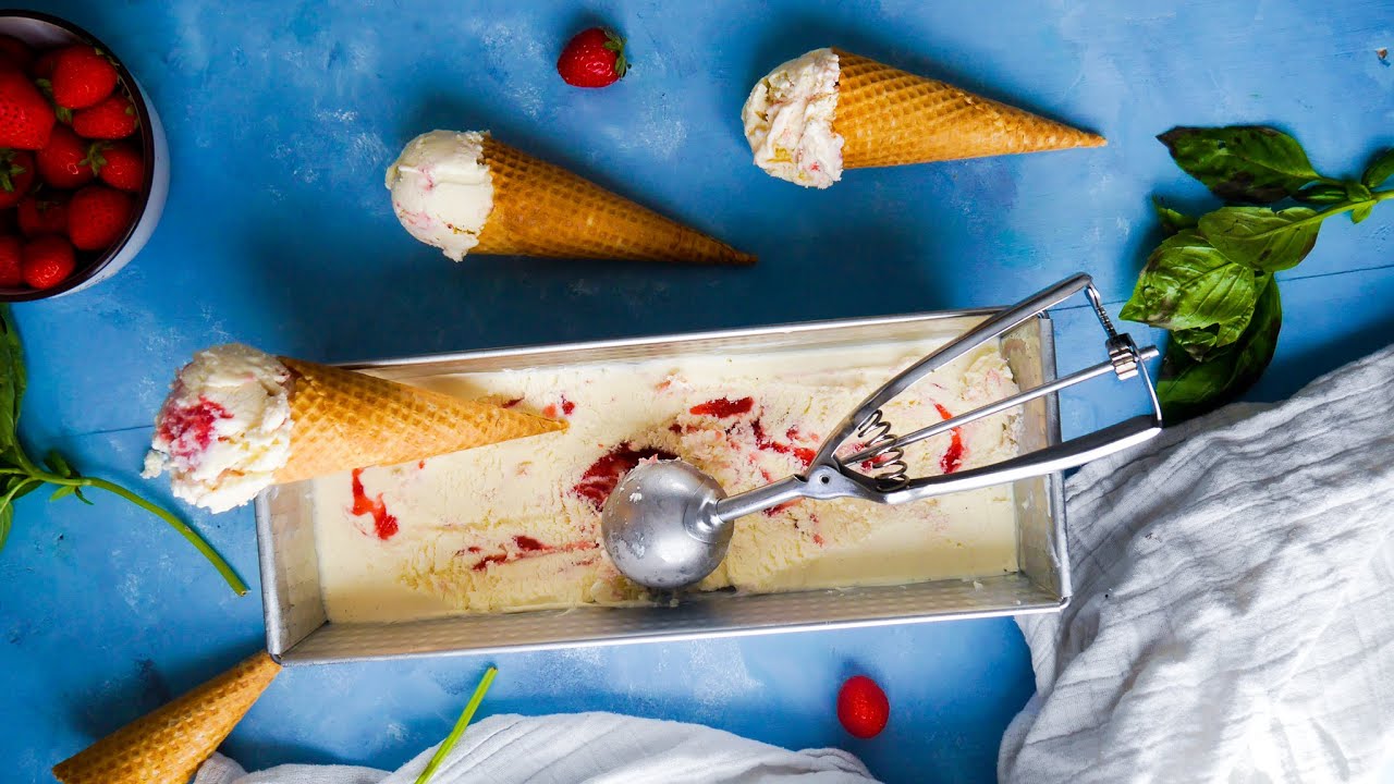 Glace cheesecake fraises sans sorbetière