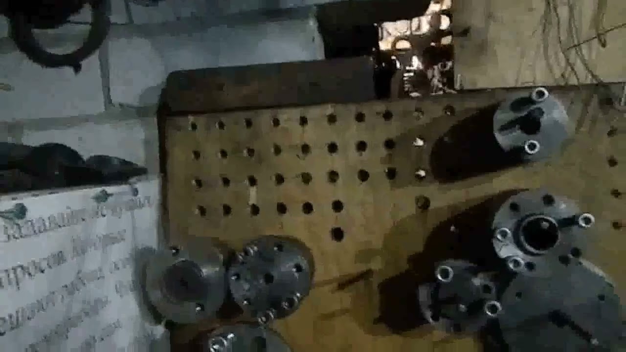 Тов Вороны..точнее друзья. подгоняют клиентов