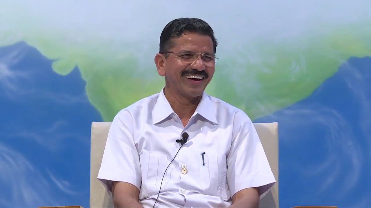 11. ART OF HAPPY LIVING WITH EXPERIENCE - Col. B.C.  Sati (SSW) 29-04-2018