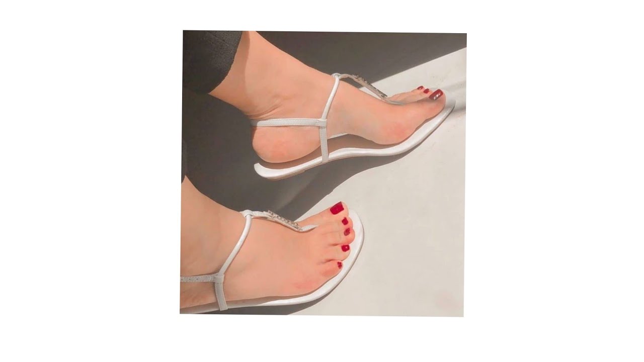New and comfortable collection of flat sandals for ladies #flatsandals #flatsandalsforwomen #viral.