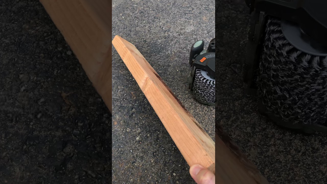 Distressing Wood with the Restorer tool