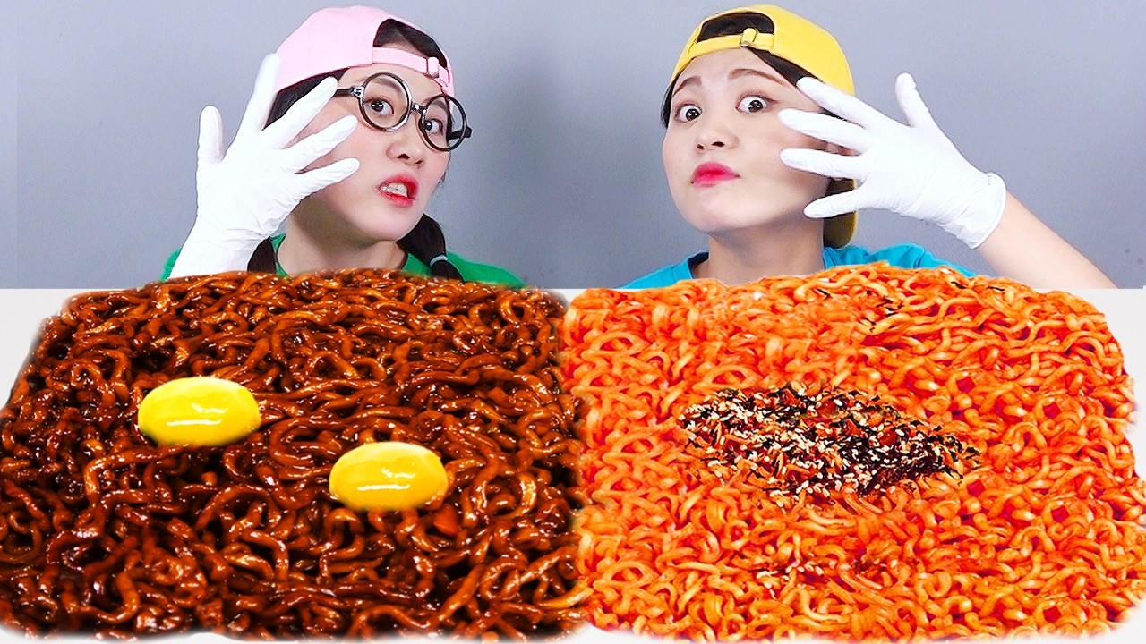 Лапша быстрого приготовления Fire Noodles черная лапша жареная курица Мукбанг ДОНА DONA
