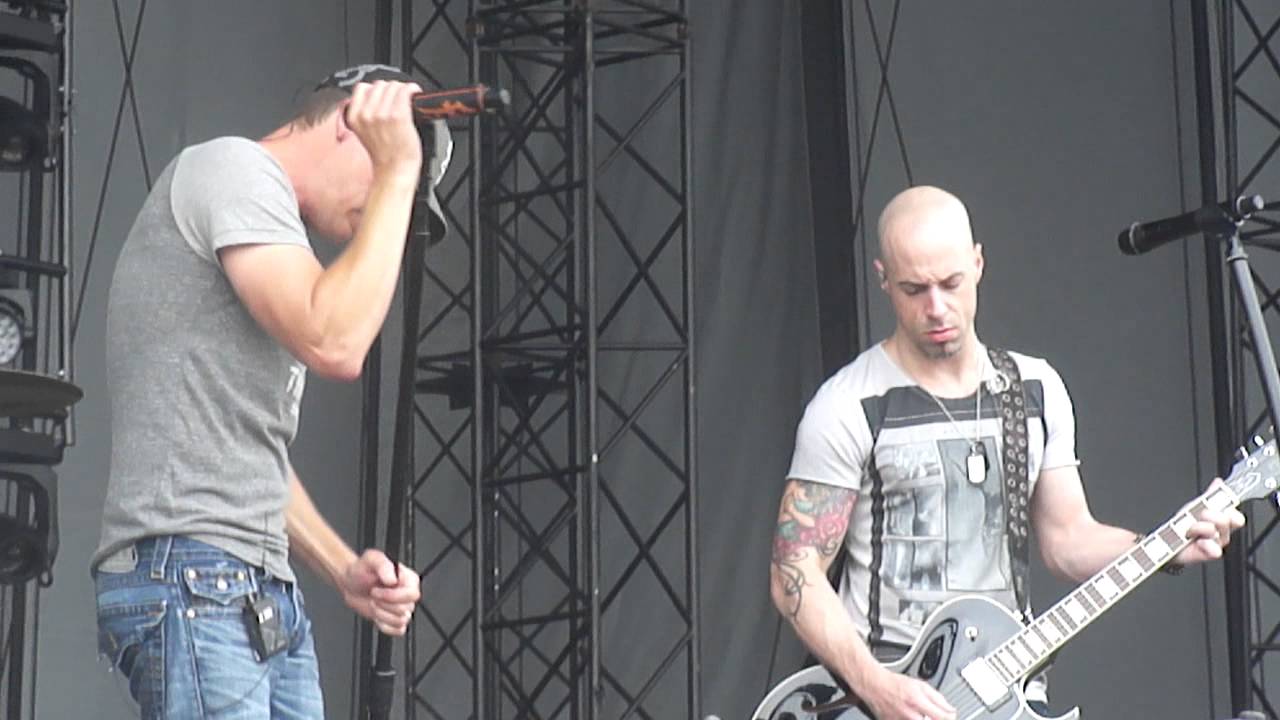 Brad from 3 Doors Down Chris Daughtry meet and greet acoustic 