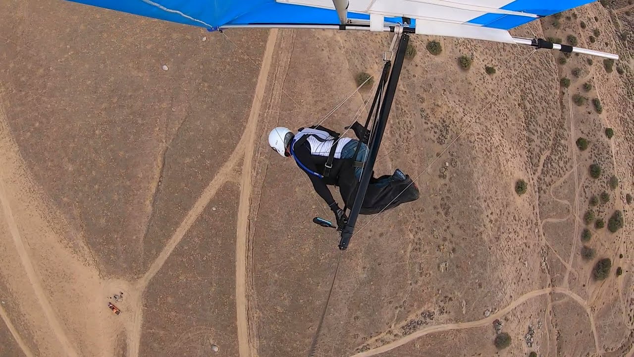 Hang gliding to Jr.