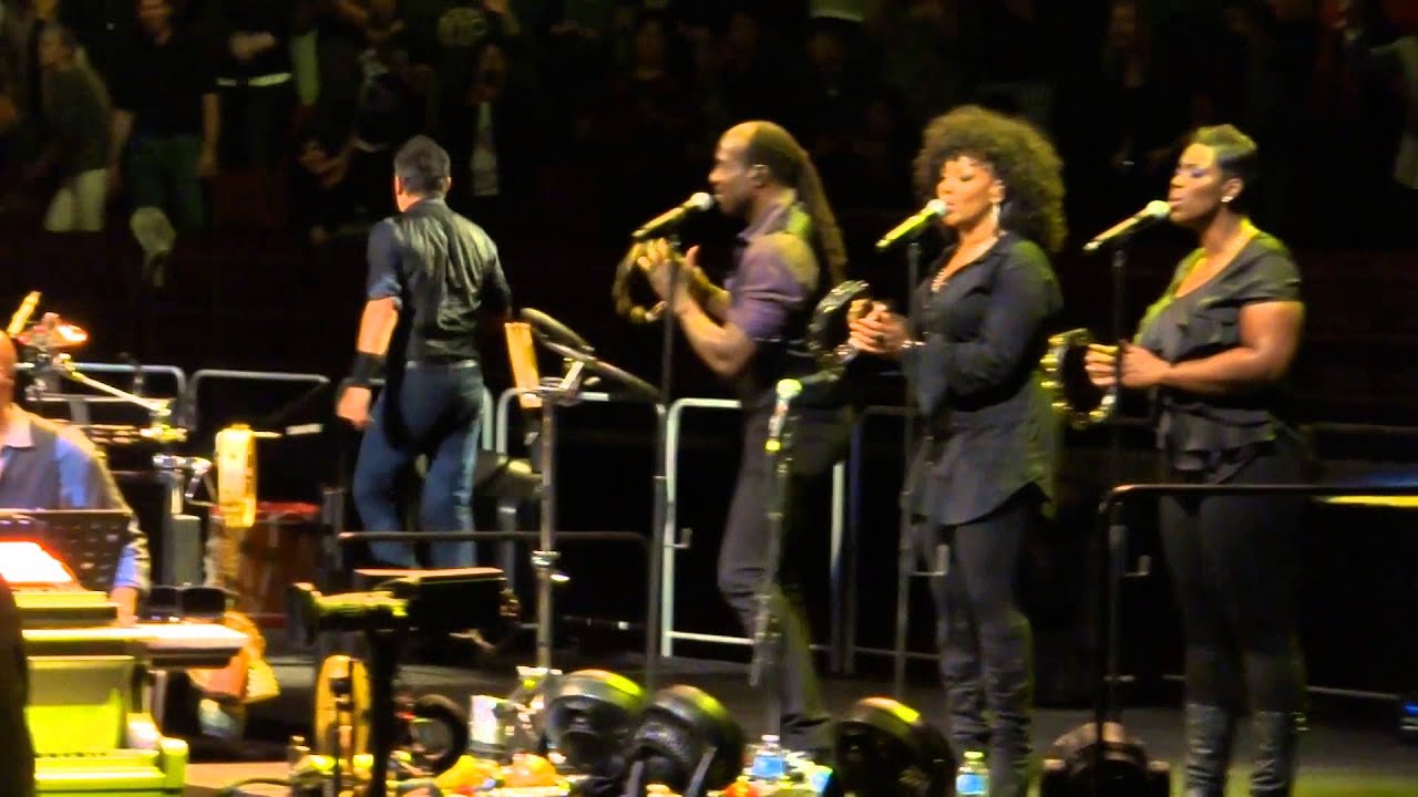 Bruce Springsteen in Vancouver: Waitin' On a Sunny Day