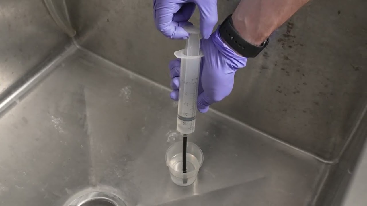 How to Clean the CL17sc Flowmeter