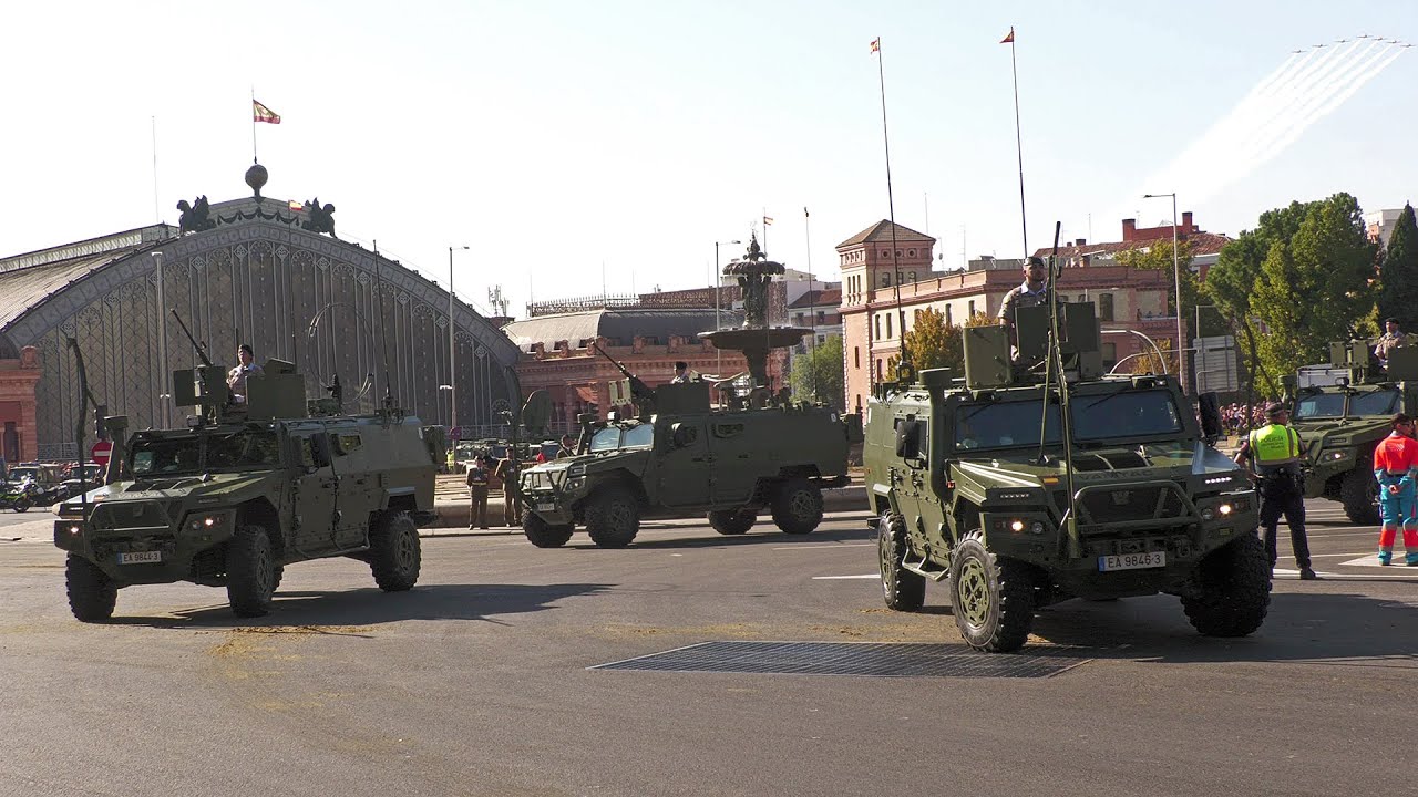 Massive convoy of military & emergency vehicles in Madrid