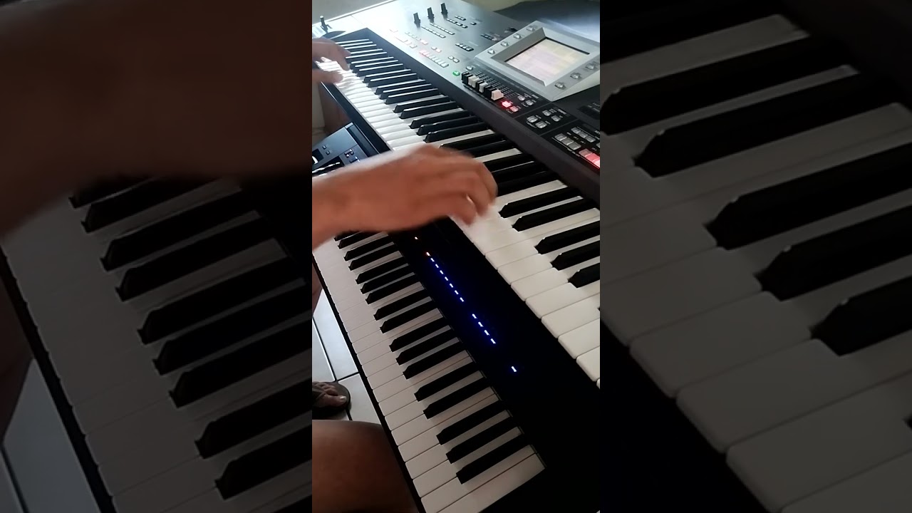 FIQUE EM SILÊNCIO (RBD) - Versão Forró Boys / Thiago Jhonathan