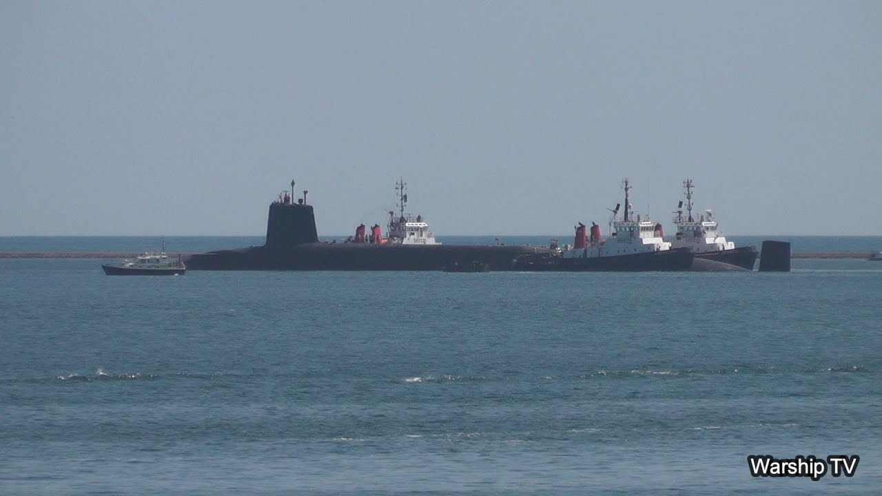 HMS VICTORIOUS S29 IN PLYMOUTH SOUND PREPARING TO ENTER HMNB DEVONPORT FOR A 4 YEAR REFIT 31-5-23