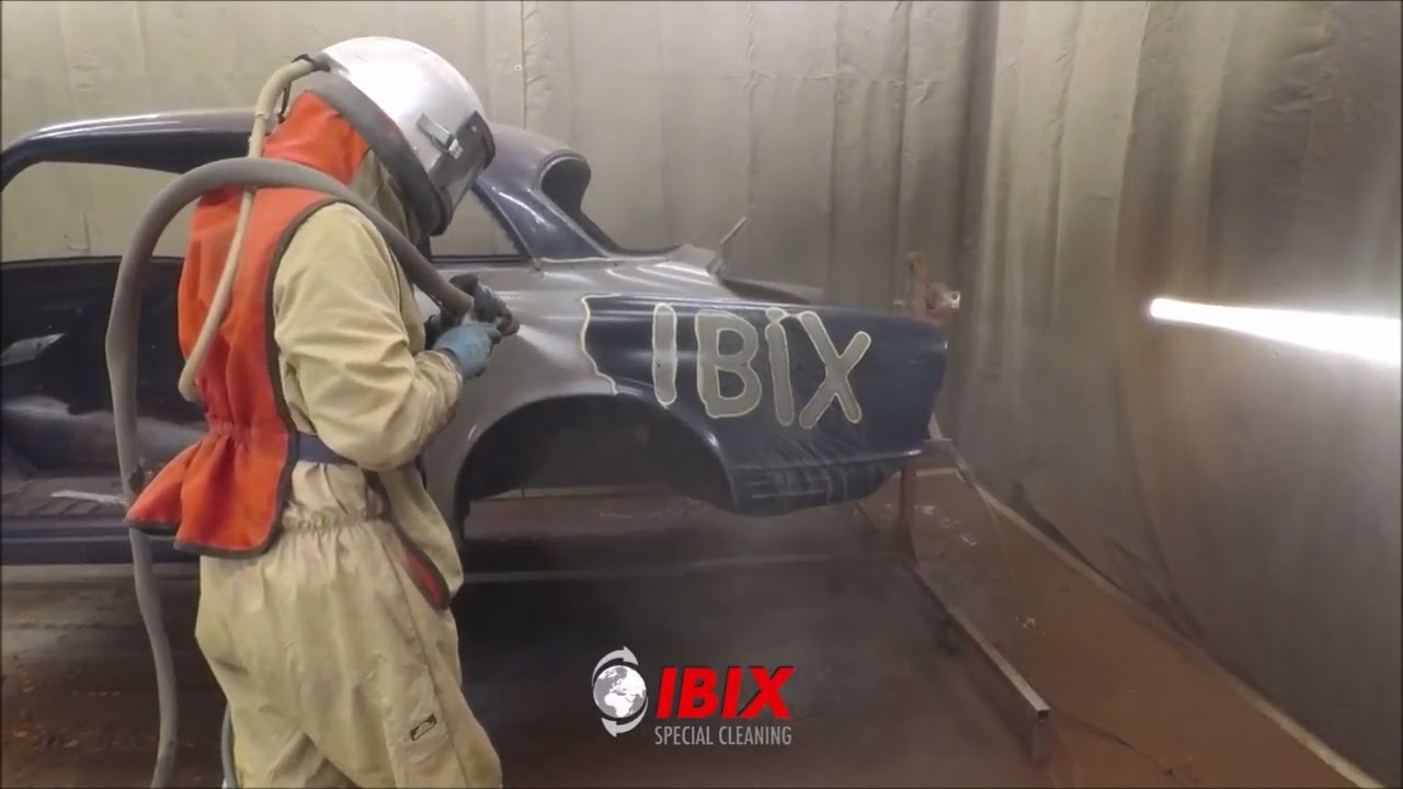 IBIX&reg; Sandbl&auml;stringsgryta - ta bort f&auml;rg och rost fr&aring;n veteranbilar