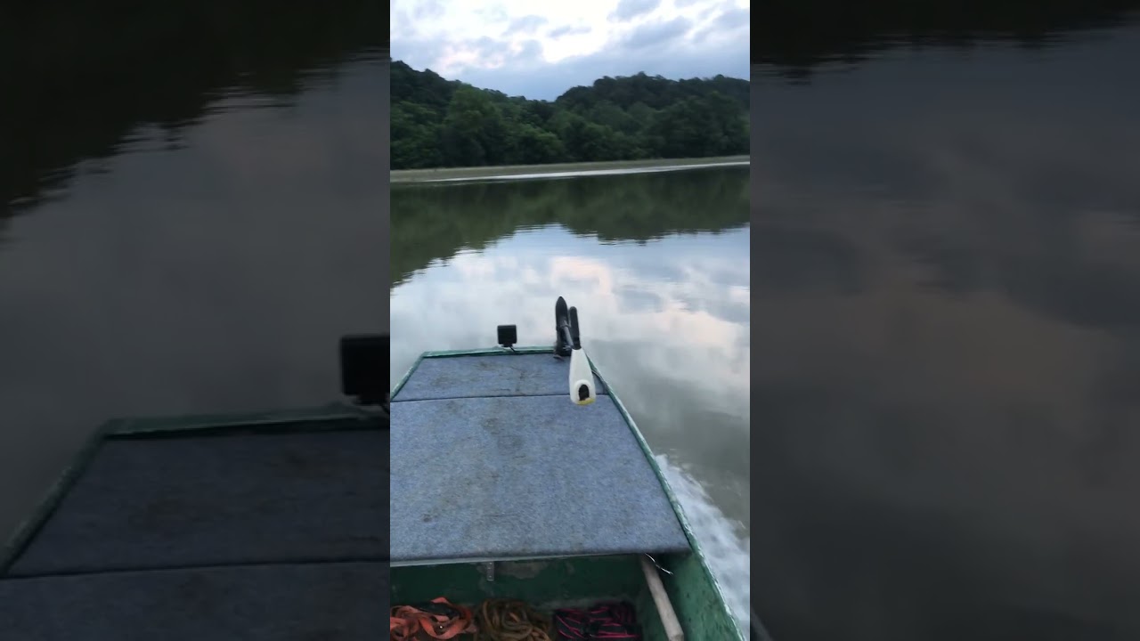 Long tail 18hp vanguard home built 1636 boat white river southern Indiana flooded