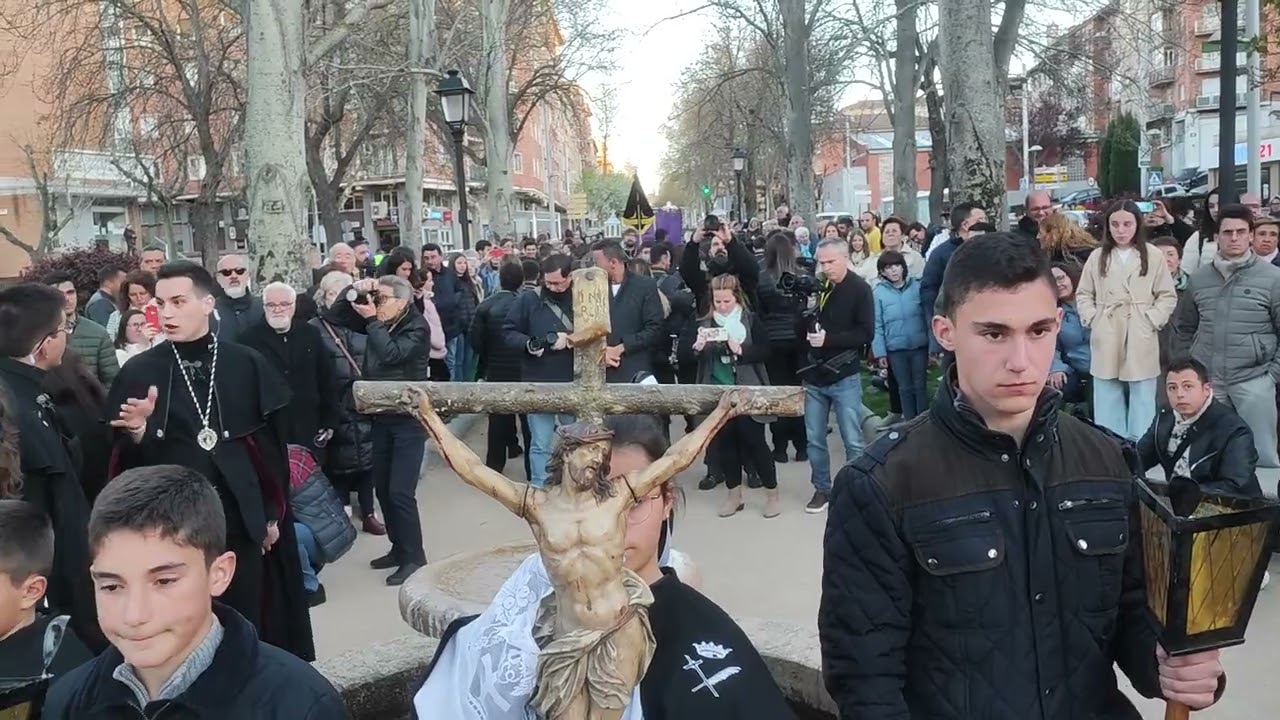 Semana Santa Segovia 2023. Procesión entre Santo Tomás y San Eulalia por el botánico 2/4/2023 (2)