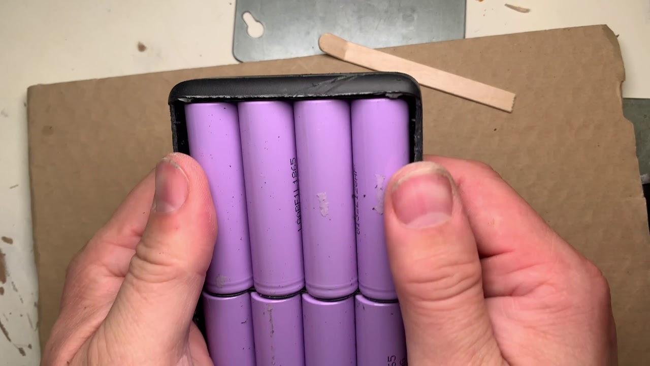 Ravpower 30w USB PD Powerbank Teardown