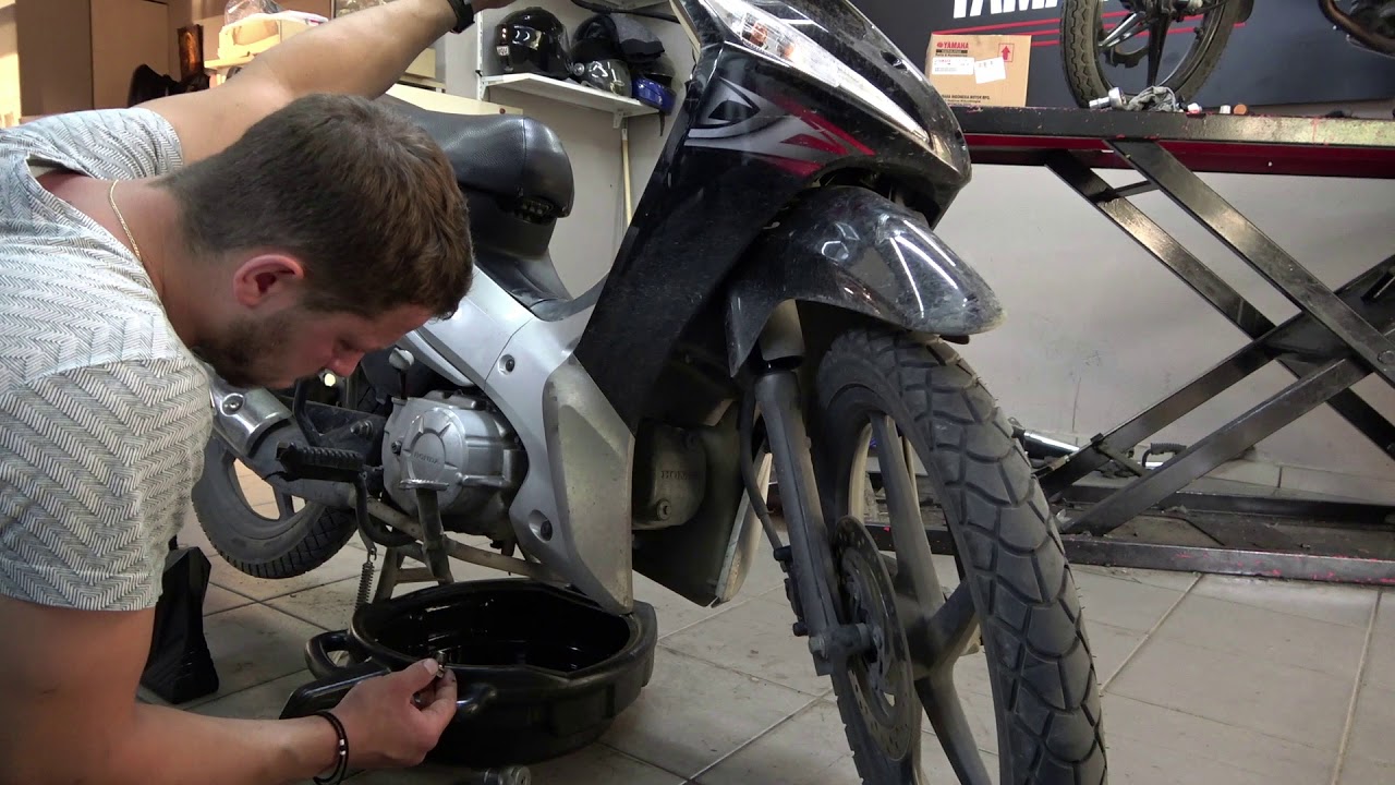 oil change: HONDA WAVE 110cc
