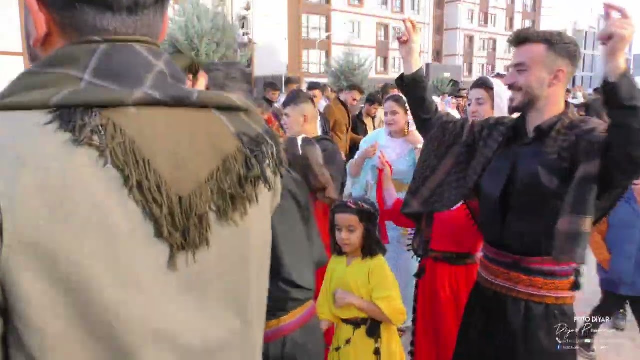 BÜLENT BARLIK DÜĞÜNÜ PART -1- #şirnakdüğünleri #halay #dugun #öneçıkar