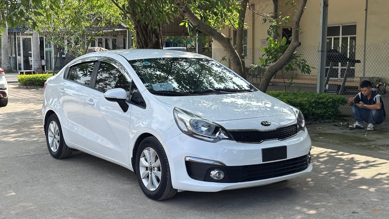 Kia Rio 2016 Nhập Khẩu Nguyên Con. Đi Gia Đình Lành Bền , Tiết Kiệm , Fom Dáng Đẹp