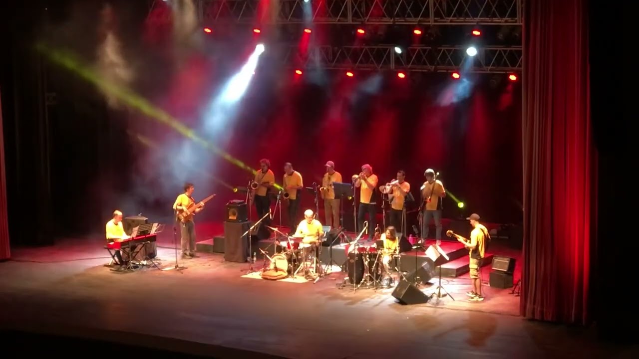 Latinaje-Guido Martinez, Pipi Piazzolla, Abel Rogantini, Carolina Cohen, Di Doménica, Canosa y otros