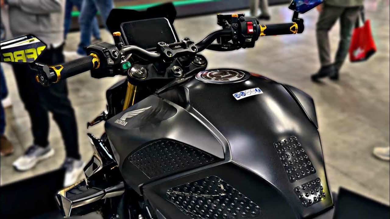 100 эксклюзивных мотоциклов Kawasaki, Suzuki, Yamaha и Honda на 2026 год.