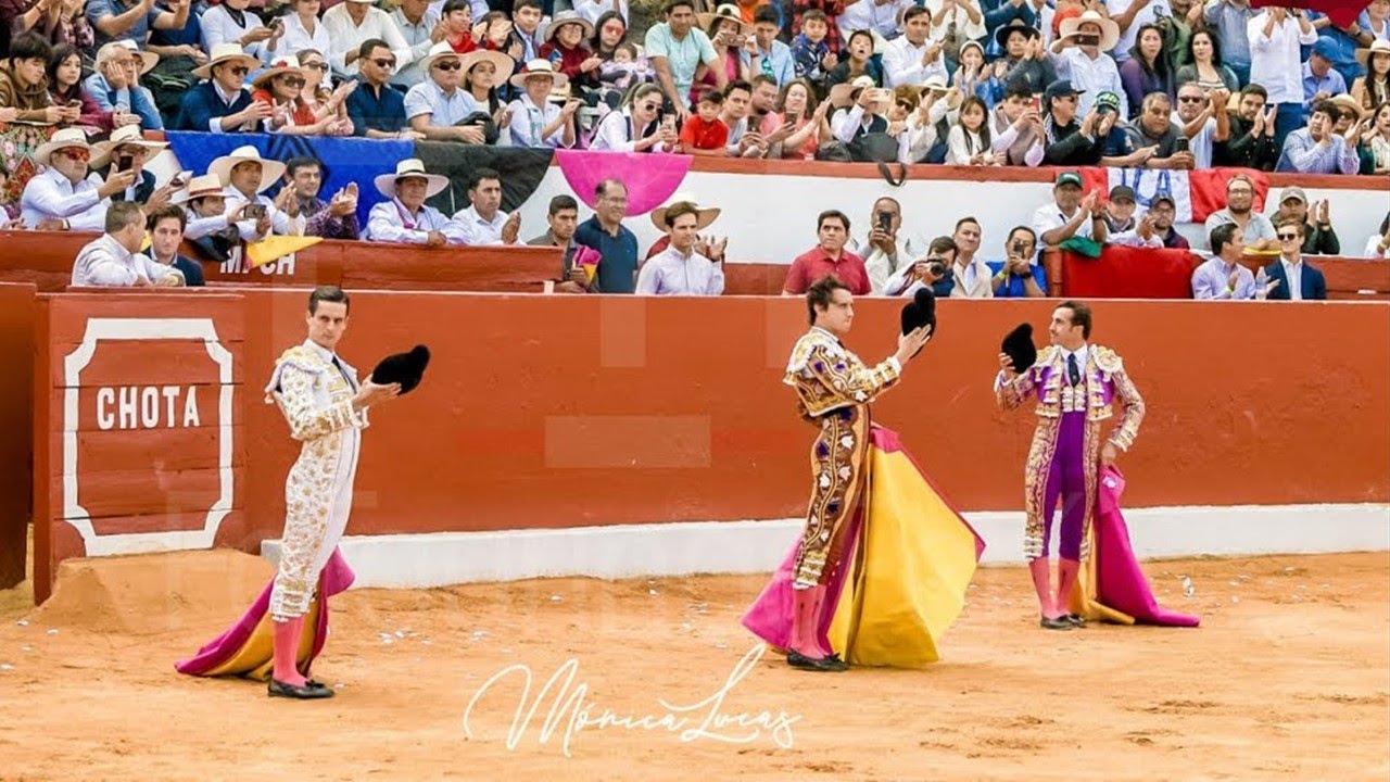 CHOTA 2023 - Paseíllo de la 3era corrida: Roca Rey, David Galván y El Fandi | Martes 27/06/23