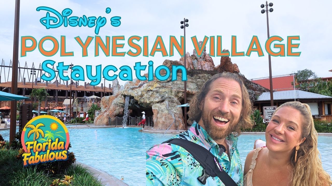 Disney's Polynesian Village Staycation! Room Tour, Wailulu Dinner & Fireworks