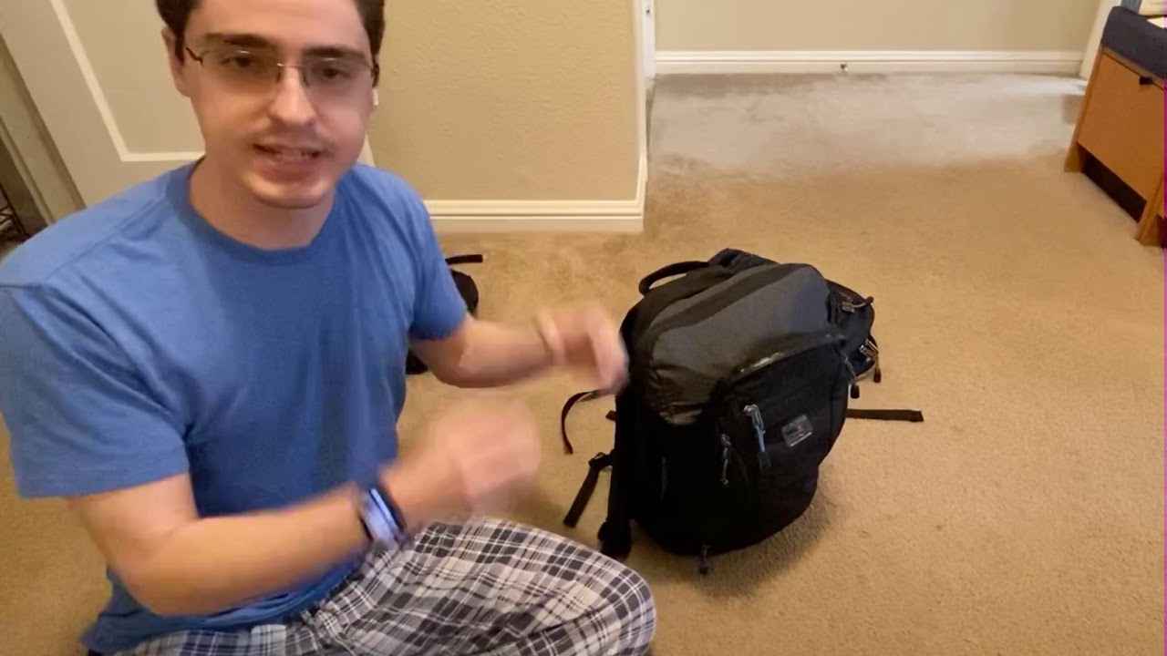Is the Tom Bihn Synik 22 closer in size to the Synapse 19 or the Synapse 25?