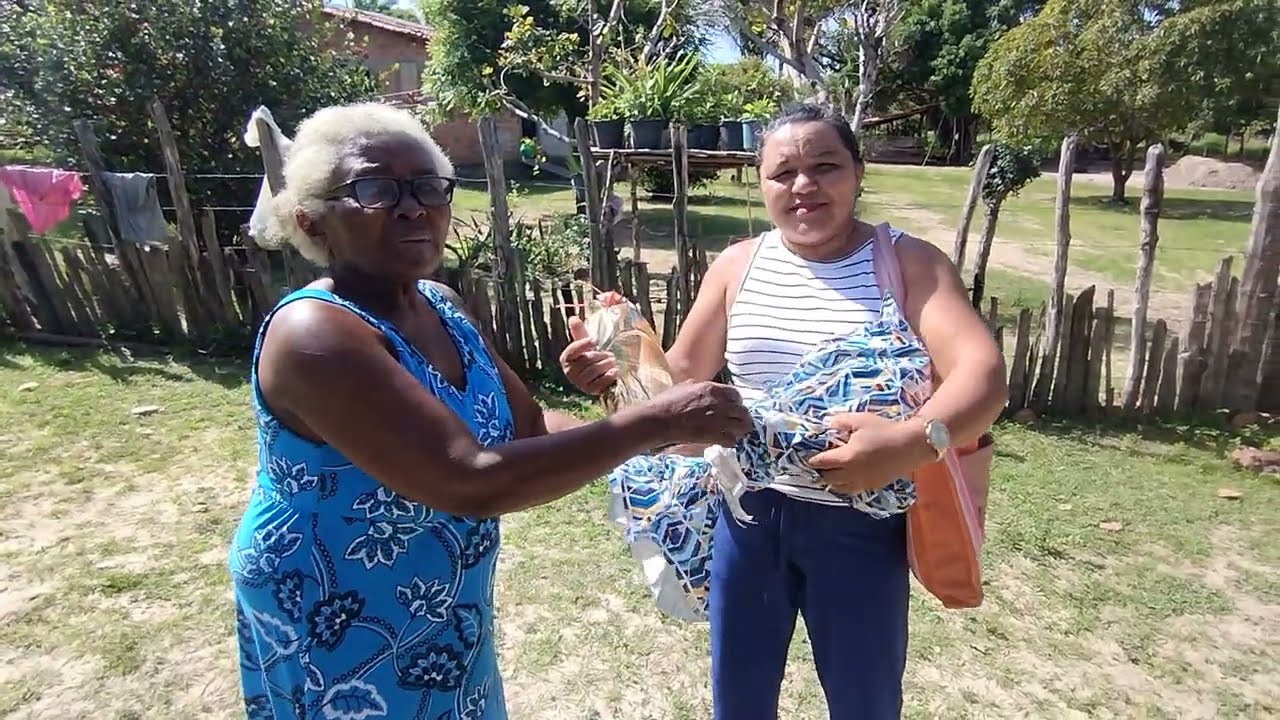 VISITAMOS A DONA BIBICA COM A TIA TOINHA  E COMPRAMOS BACURI