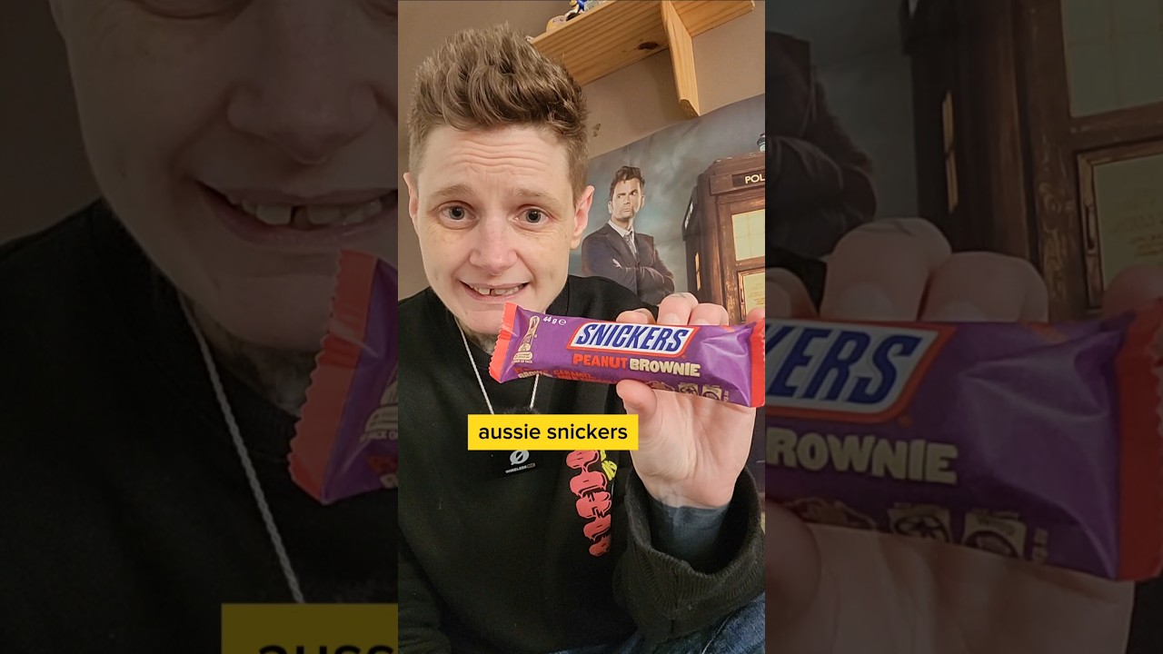 Aussie Snickers Peanut Brownie Taste Test 