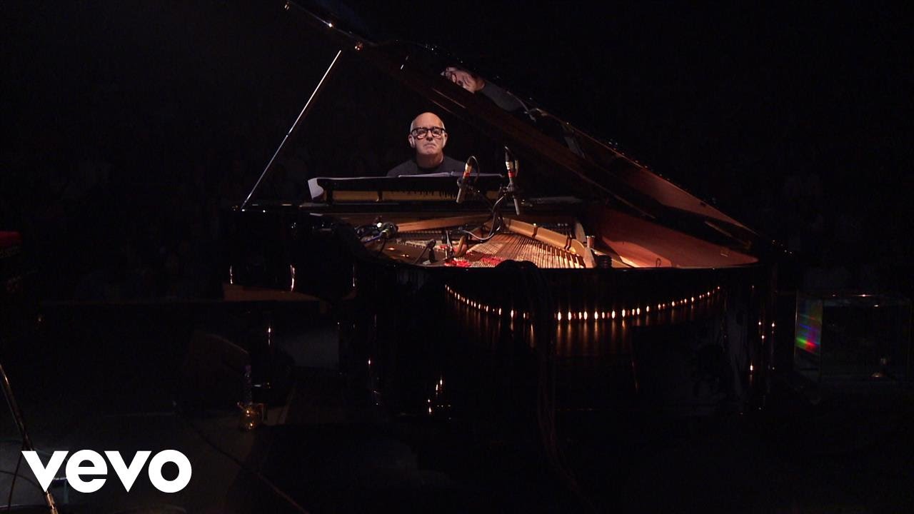 Ludovico Einaudi - Four Dimensions (Live In London / 2016)