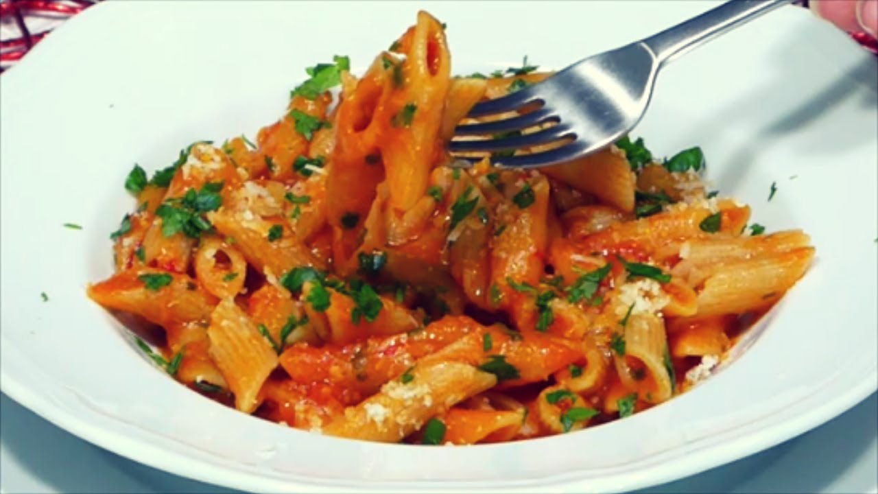 PASTA RISOTTATA Mezze Penne con Sugo all'Arrabbiata, pronta in 20 minuti/Pasta with Arrabbiata sauce